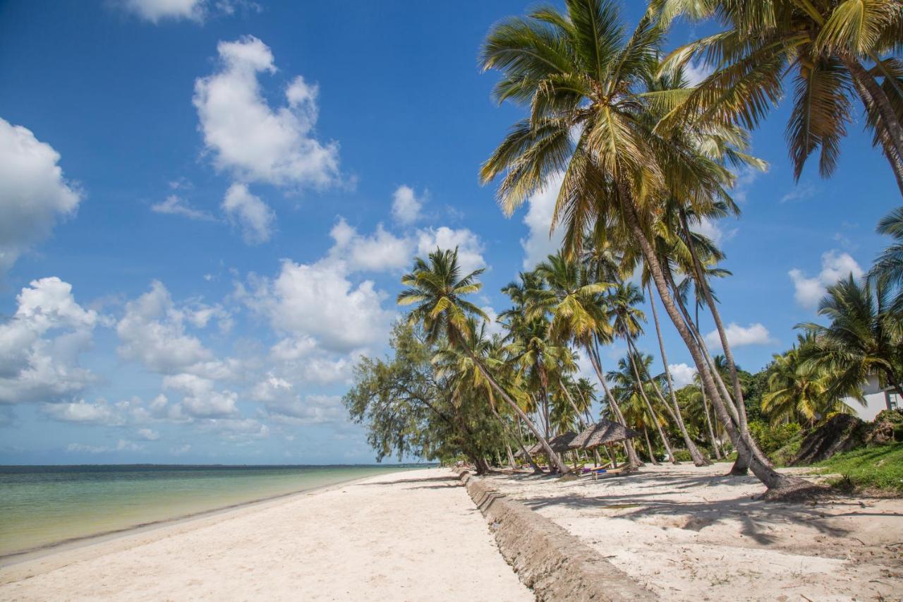 Antonio Beach Tree House Hotel & Spa ウロア エクステリア 写真